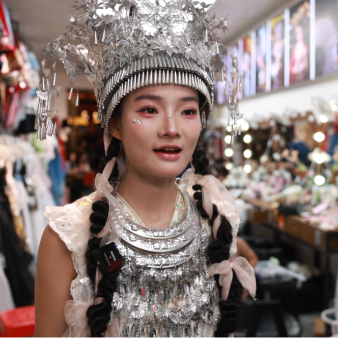 国庆第一天,2万人次打卡!苏仙裕后街火出圈