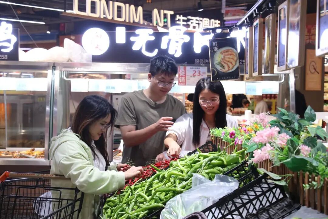 人潮涌动购销两旺!国庆假期邵东消费市场热力全开