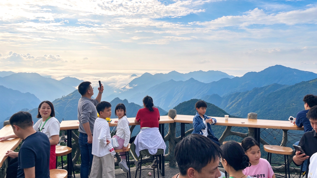 莽山国庆小长假热度拉满!好戏轮番上演,赏云海赴山海盛会