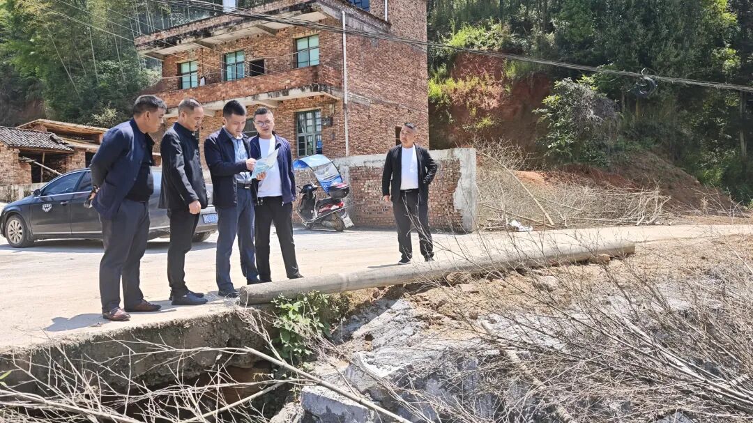 山路十八弯,弯弯见初心——记第八届湖南省“人民满意的公务员”曹传银