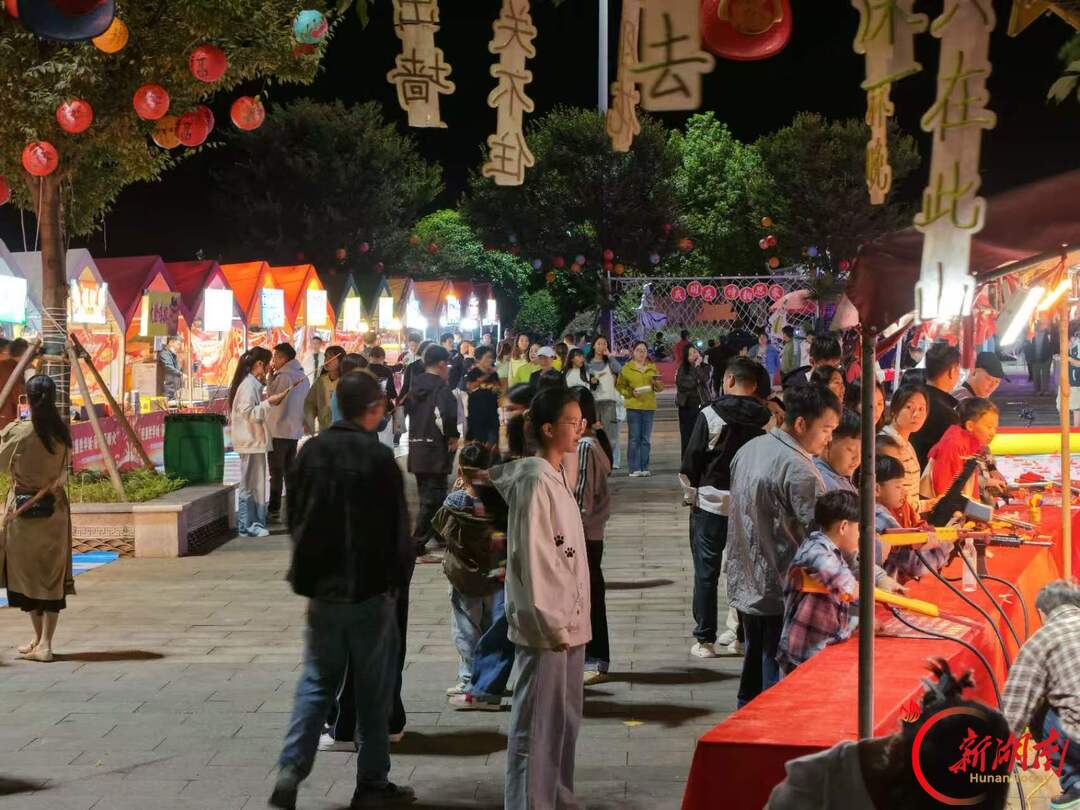国庆七天 乐在五溪㉓|溆浦:非遗展演、游船观光、烟花秀带火“小桂林”