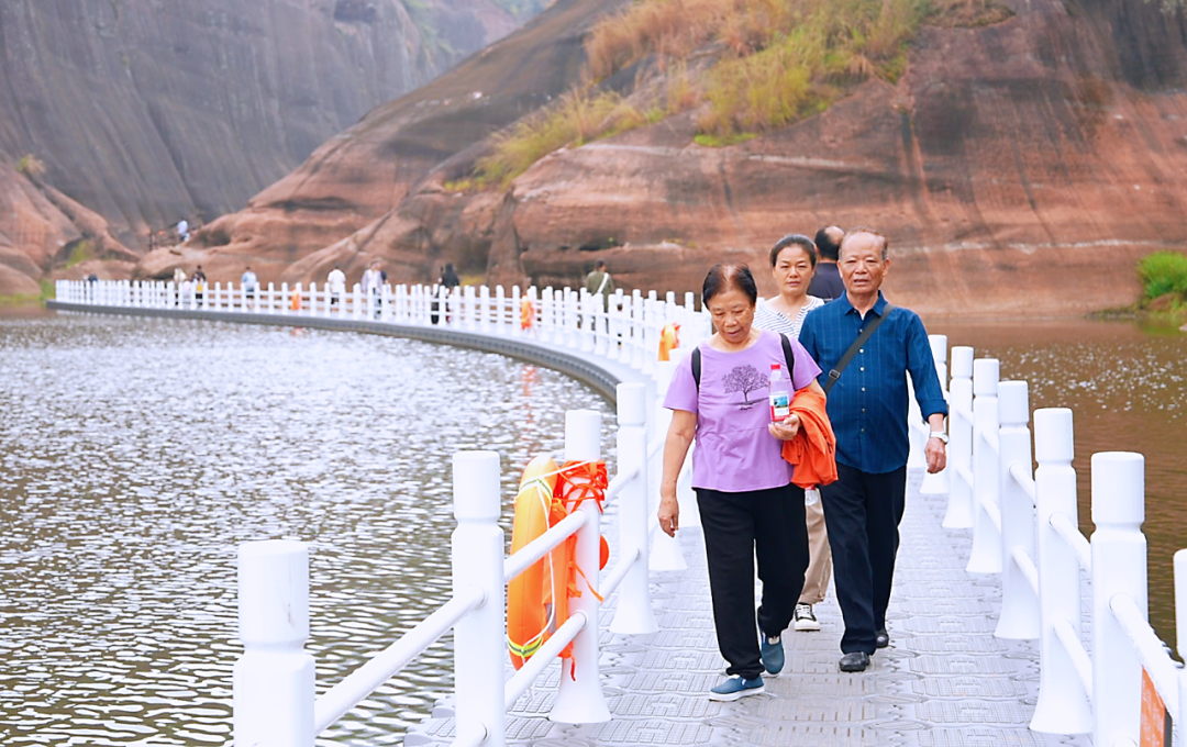 国庆首日，永兴两大文旅场景精彩亮相
