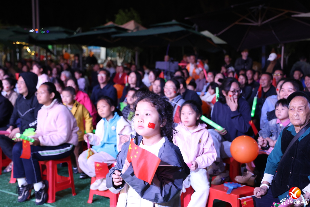 瀑谷唱响家国情!花垣古苗河百瀑大峡谷青山音乐会燃情开唱