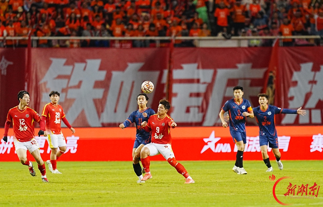 2026湘超·第九轮图集2 | 雨夜绿茵燃激情！长沙队3:1主场力克邵阳队