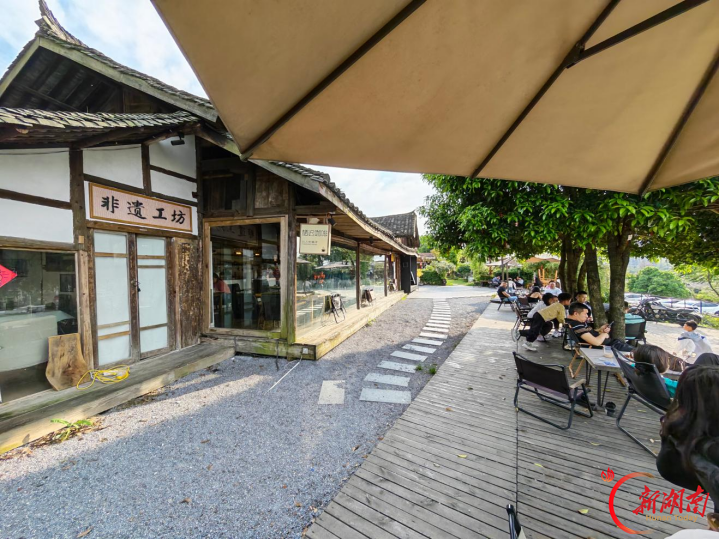 国庆七天 乐在五溪㉛｜鹤城区：老屋焕新引客来 半山咖香醉游人