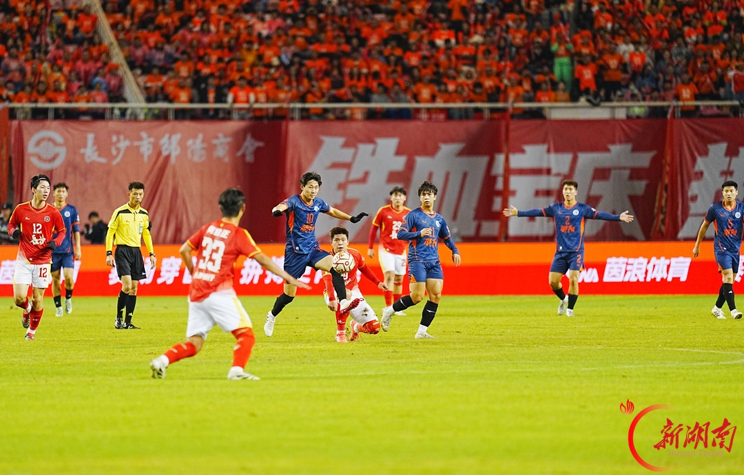2026湘超·第九轮图集2 | 雨夜绿茵燃激情！长沙队3:1主场力克邵阳队