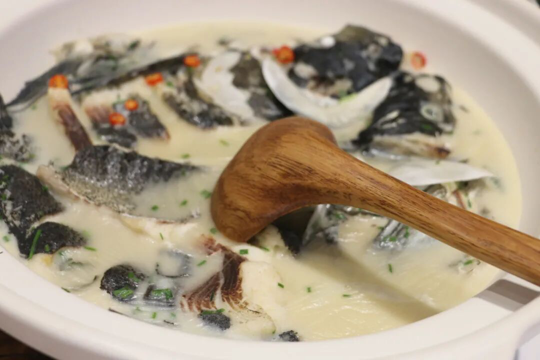 红色湘潭·礼赞国庆⑱丨国庆假期来岳塘!特色美食、传统糕点、夜市小吃,赴一场味蕾的狂欢!