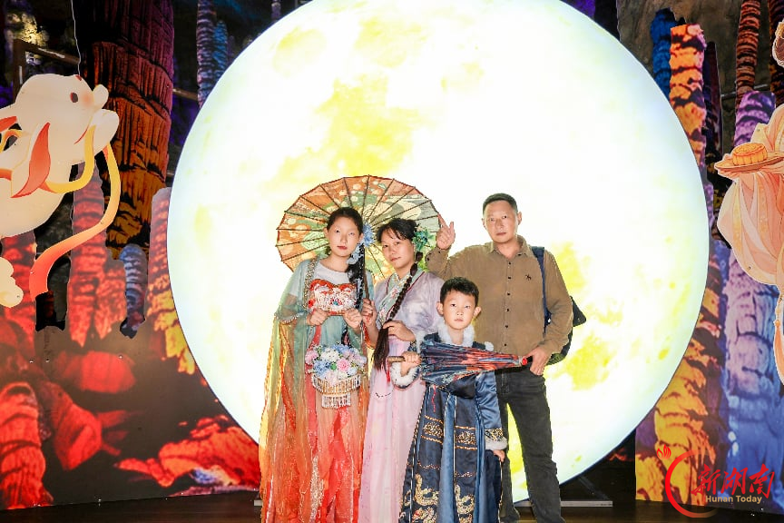 “十一”乐游张家界丨欢迎您来!张家界多彩新体验盛迎八方来客