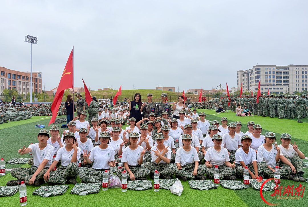 青春正步走丨徒步拉练,一堂走出“舒适区”的实践课