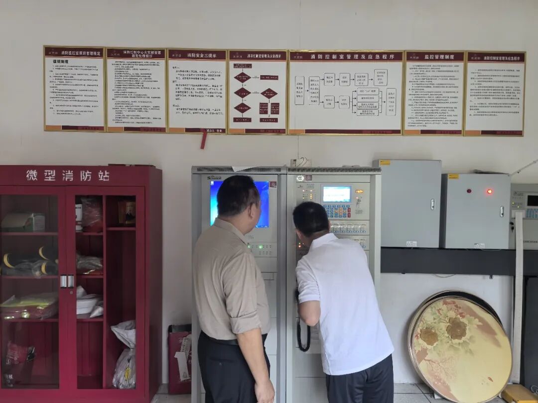 我们的节日·国庆|守护平安不打烊