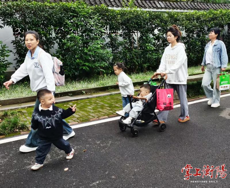 国庆不忙 来趟衡阳｜国庆假期前三天，衡阳市动物园迎客5000余人次