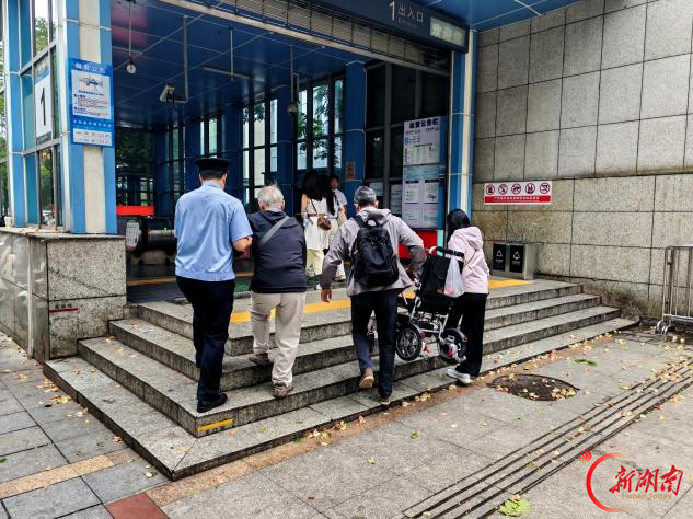 近千人次值守一线！芙蓉区行政执法局织密保障网以“执法蓝”守护星城国庆烟火