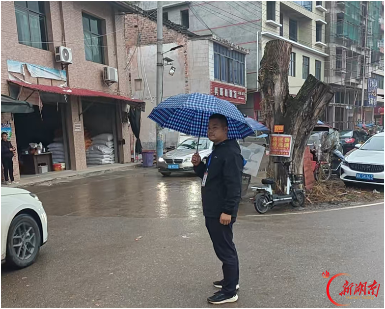 我们的节日·国庆|洋溪镇全力应对国庆车流高峰