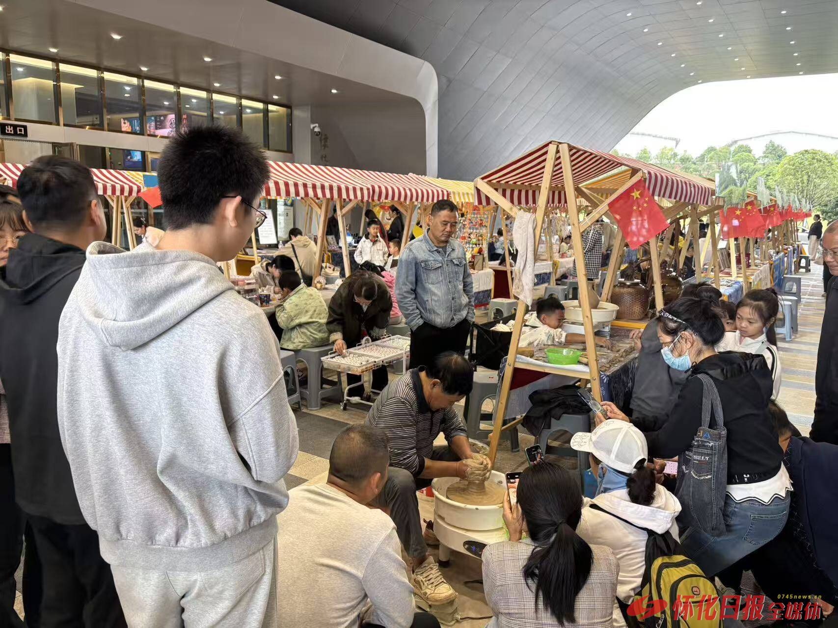 国庆七天 乐在五溪㉕|跟着电影赏非遗!怀化市博物馆国庆主题非遗集市开启精彩联动