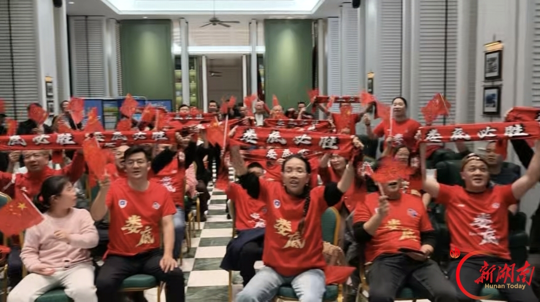 国庆遇上湘超：娄底“第二现场”热力全开