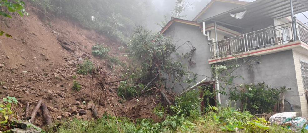 提前转移!石门成功避险一起山体滑坡