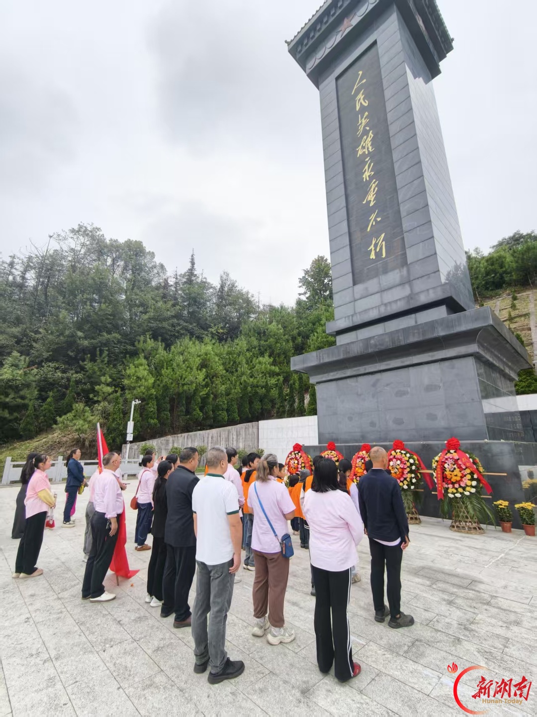 国庆暖童心·相伴共成长——涟源孤困儿童爱心活动丰富多彩