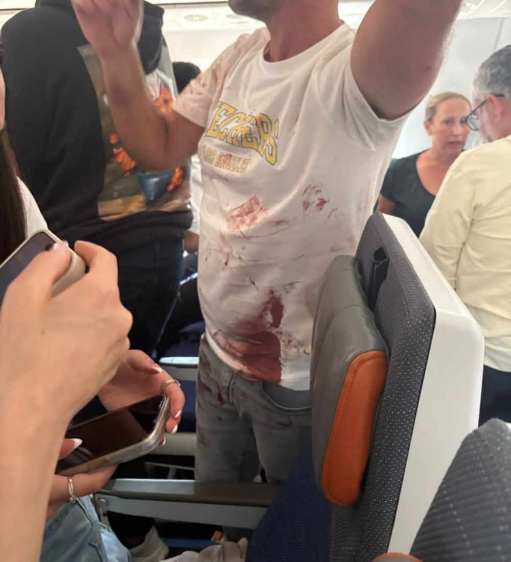 澳大利亚调查迪拜航空副驾驶与澳关联