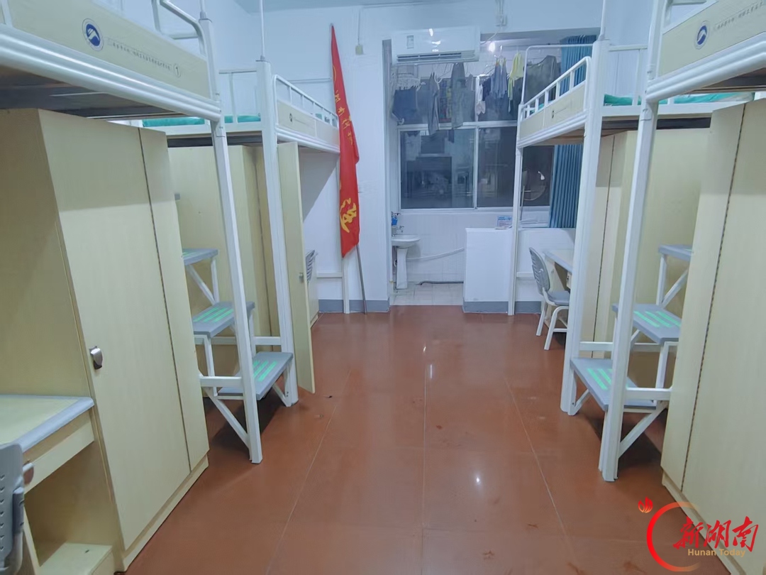 青春正步走丨 迷彩如橘经苦砺 青春自有回甘来