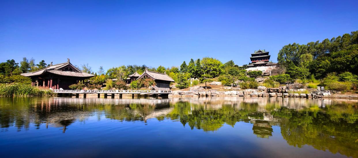 来世园公园,感受五彩缤纷的秋