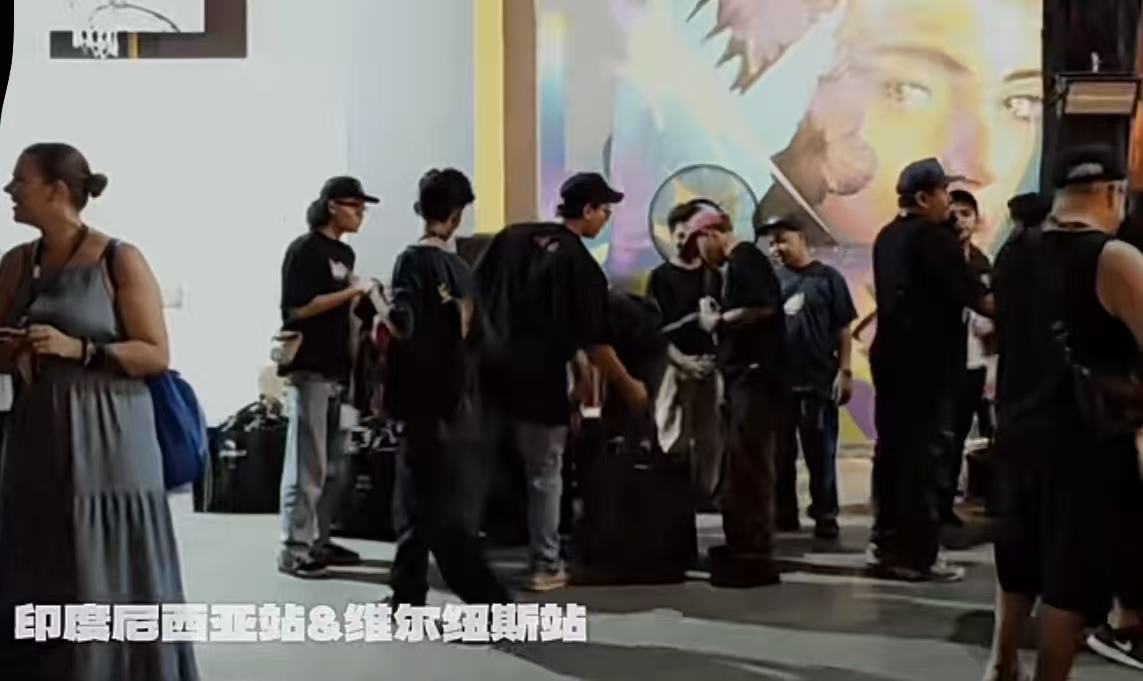 废墟不拒涂鸦