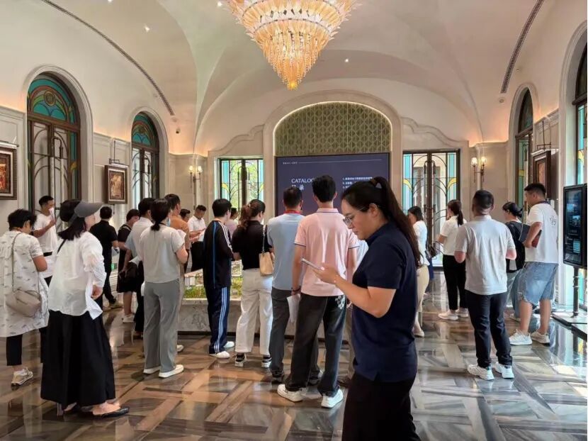 现房销售新政叠加房贷贴息落地，国庆期间多地楼市表现亮眼