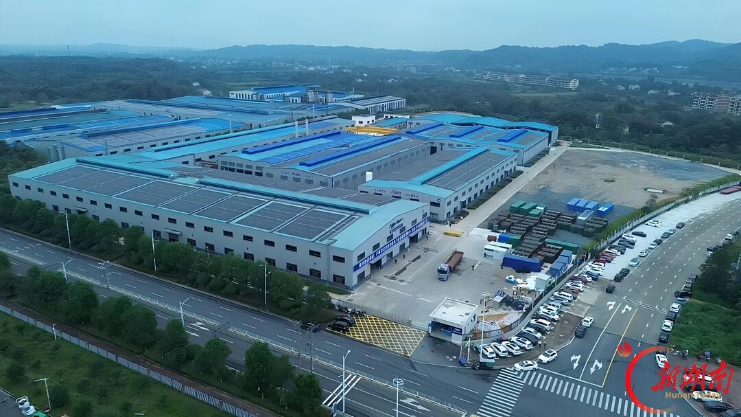 湖南日报|湘企摘得首张352千瓦级cTüVus证书，相关技术产品应用于AI算力集群，订单已排至2027年