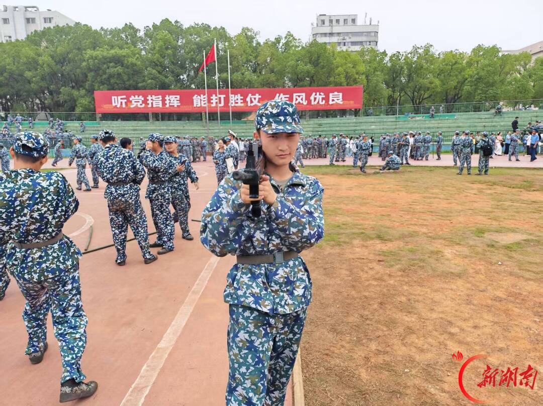 青春正步走｜张浩：接力迷彩微光，传承科大温暖