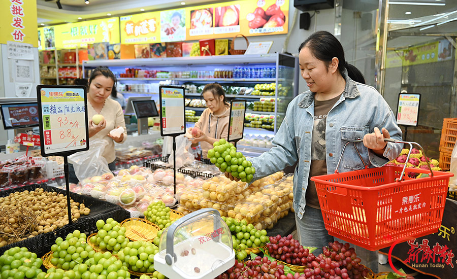城乡市场消费旺