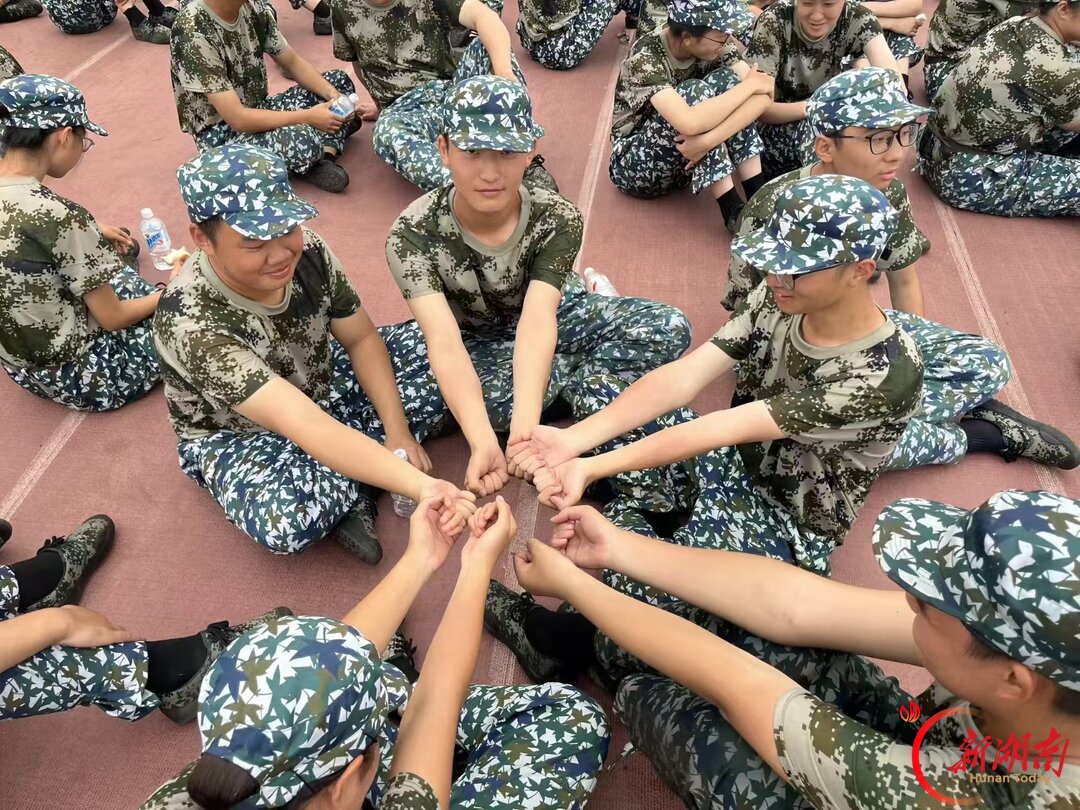 青春正步走｜张浩：接力迷彩微光，传承科大温暖