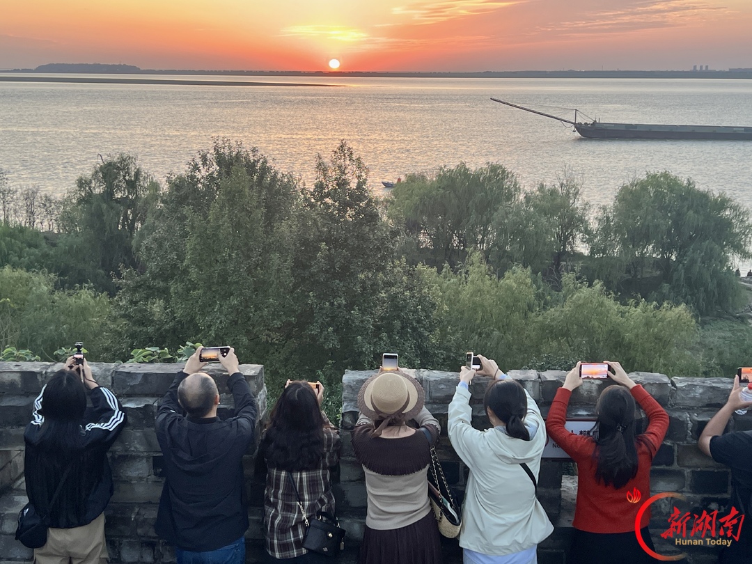 图集|洞庭夕照醉游人