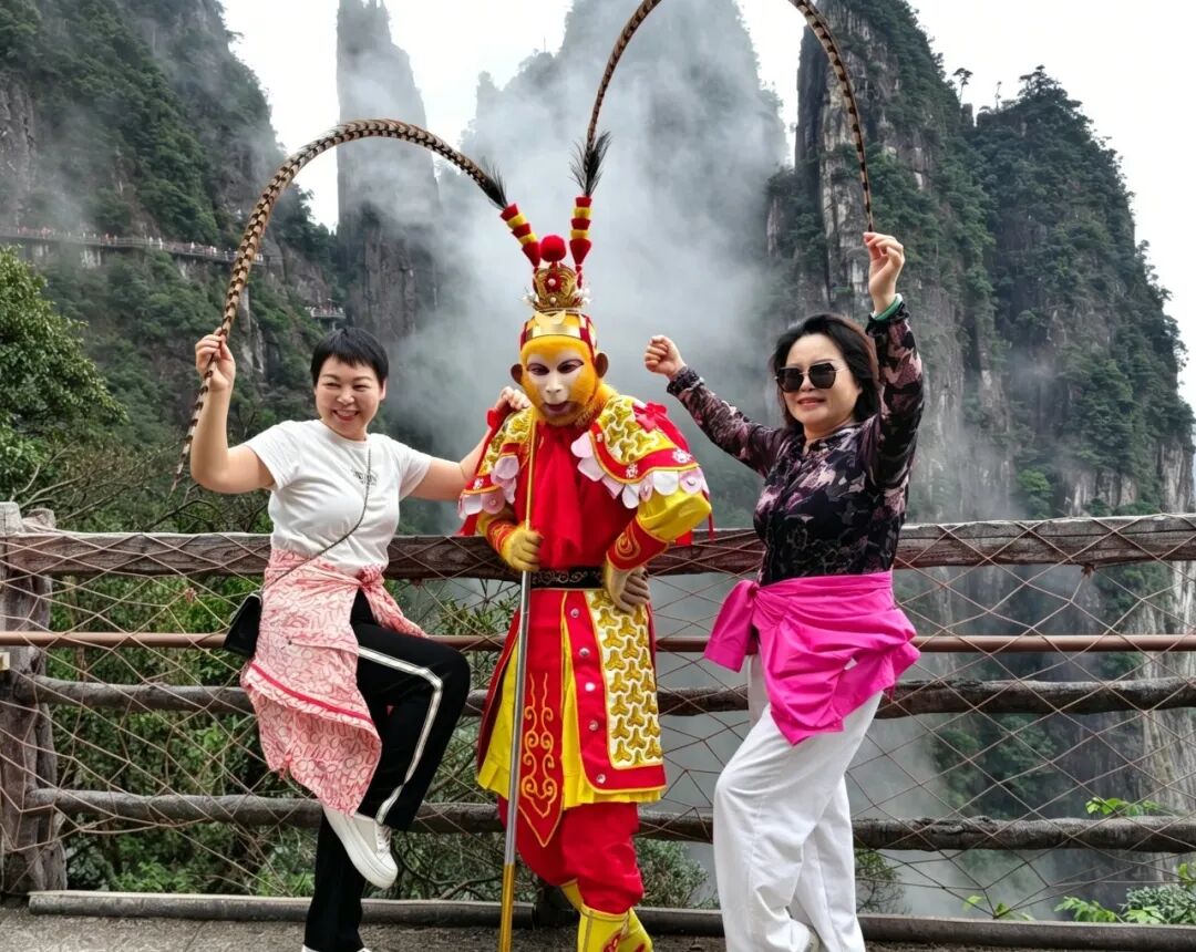 晴天回归｜错峰出游莽山五指峰！国庆修仙大会限定最后1天！