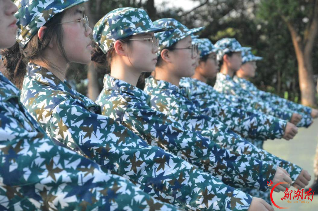 青春正步走丨相伴同行,见证少年锋芒