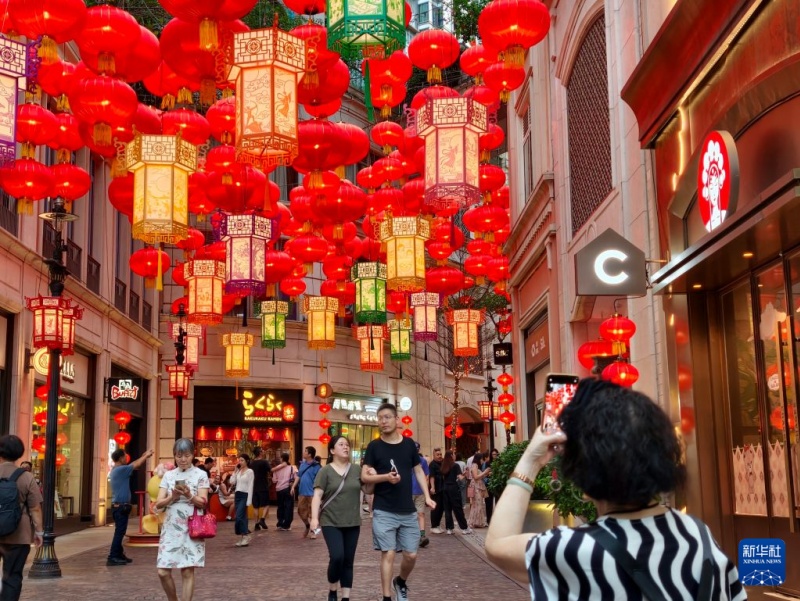特写：感受国庆假期的香港温度