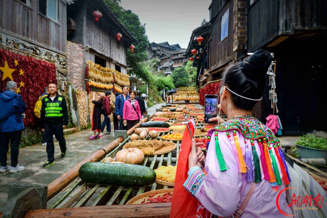 国庆七天 乐在五溪|通道芋头古侗寨晒秋大片上线