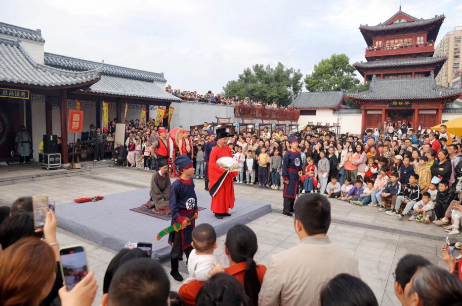 NPC席卷全国景区,它到底带来了什么?