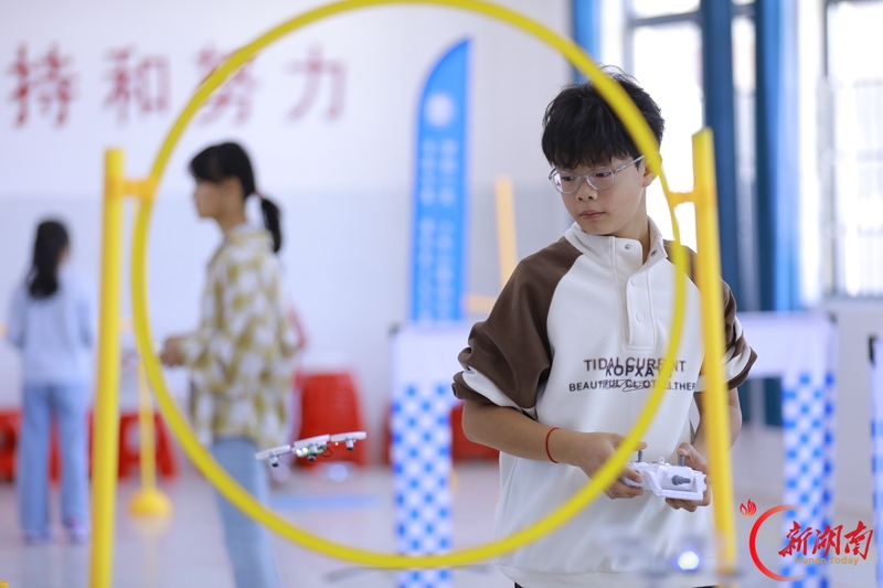 科技点亮假期生活