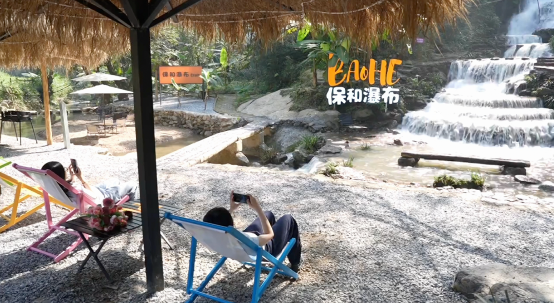 听瀑布喝咖啡,北湖这个小众点位火了!