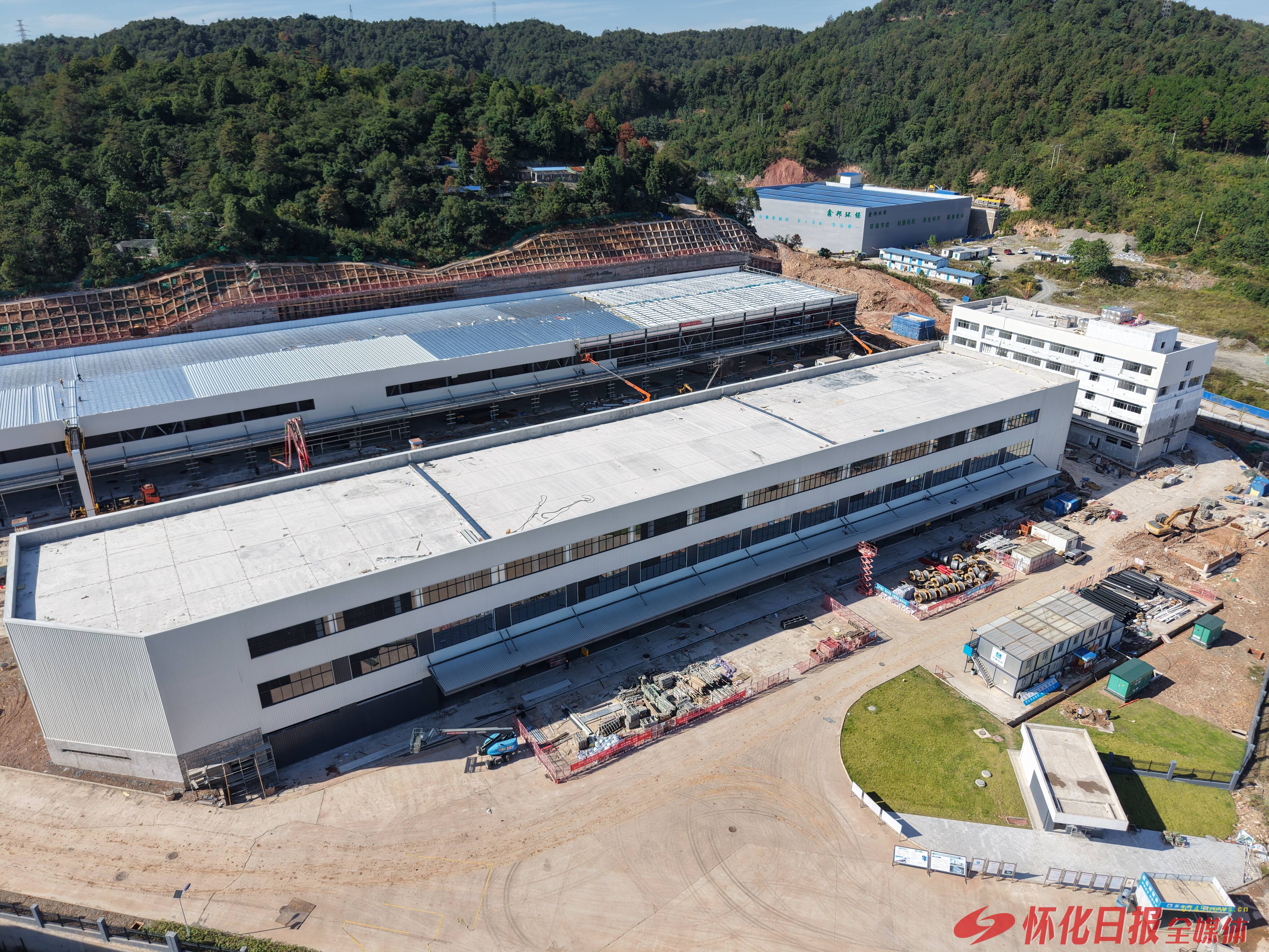 假期不停工 攻坚提质效 怀化国际陆港经开区重点项目加速建设