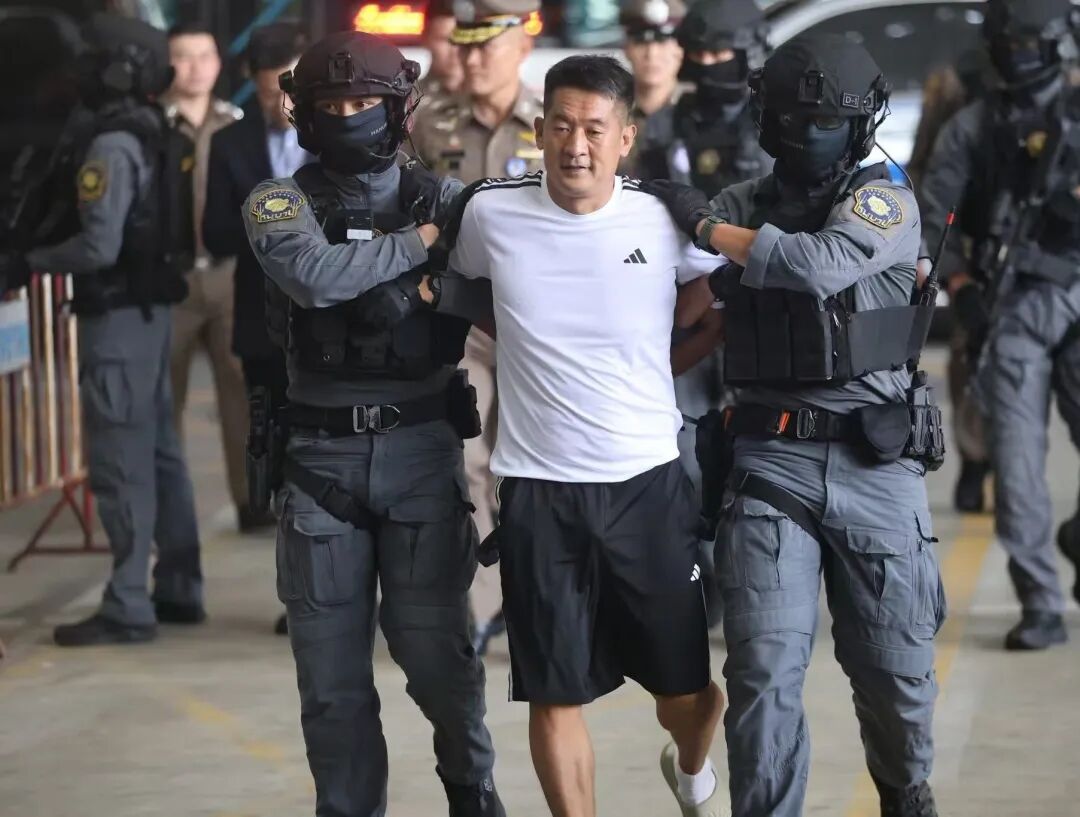 “江湖哥”佘智江案细节披露，犯罪集团网上设立200余个赌博平台，吸引全国33万人参与网络赌博，涉案金额超27亿元
