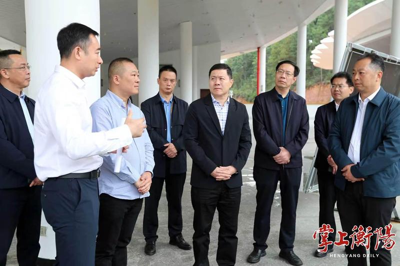 刘中杰：全力以赴抓项目、扩投资、稳增长 以实干实效推动经济社会高质量发展