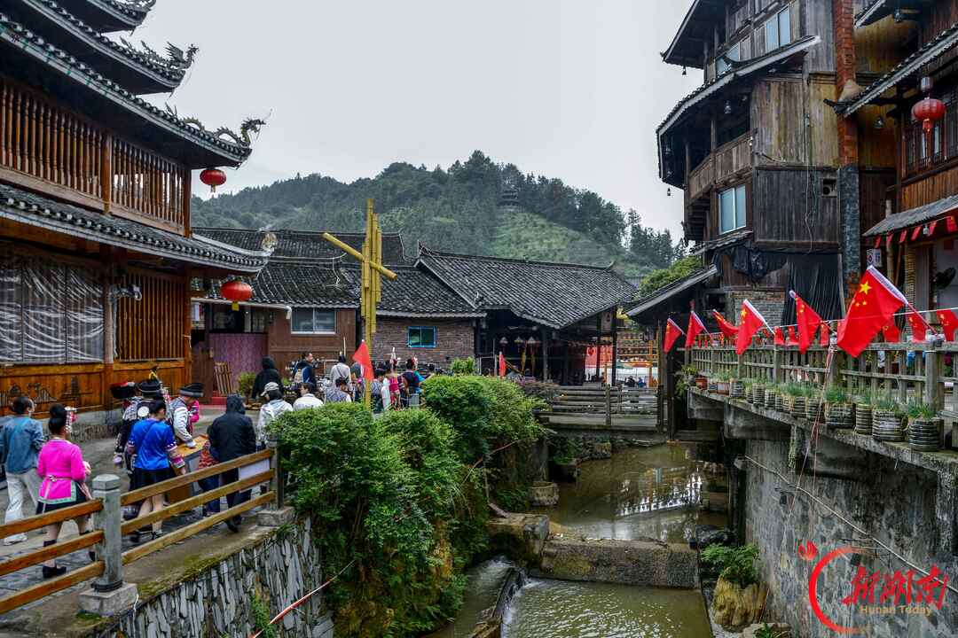 国庆七天 乐在五溪|通道皇都侗寨走村巡游