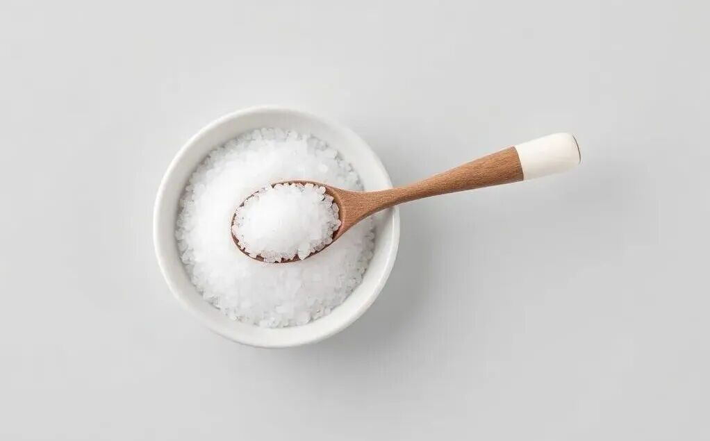 下馆子之后感觉特别渴，是味精鸡精造成的吗？