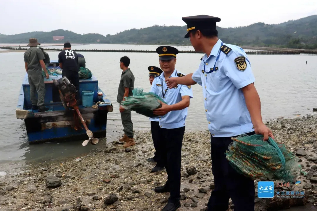 红树林保护区成“赶海乐园”，三亚：传唤5名负责人接受调查