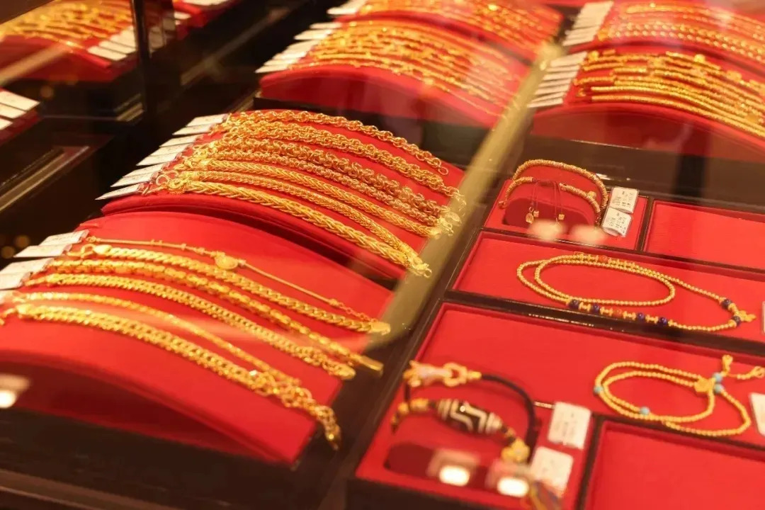 “金镯子断货”!黄金,卖爆了