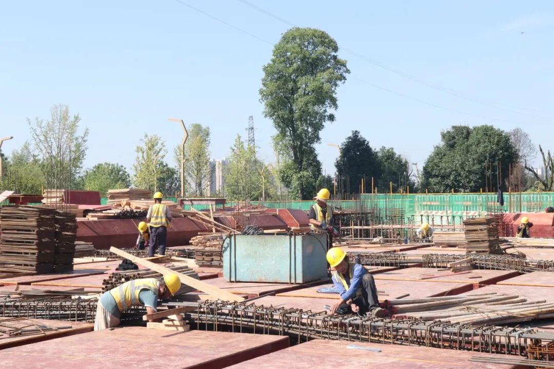 抢抓工期！邵东中伟梅岭实验学校最新建设进度来了