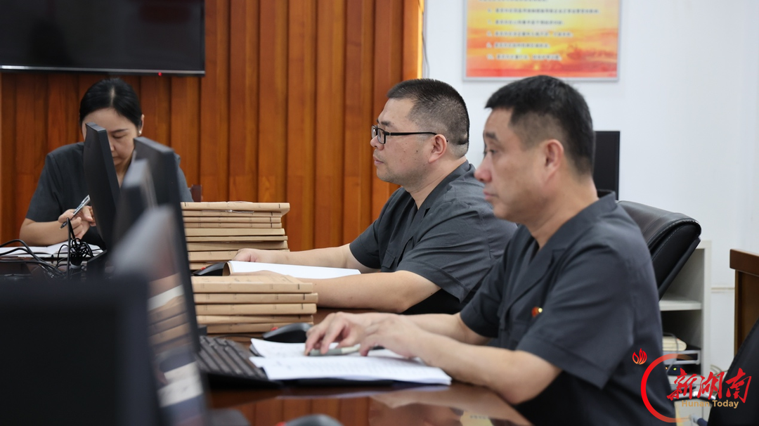 把案子办好 让群众信法——记第八届湖南省“人民满意的公务员”罗真