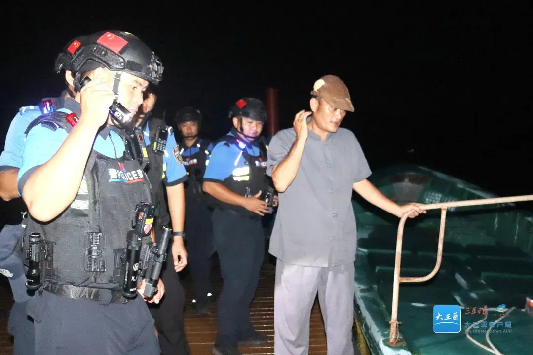 红树林保护区成“赶海乐园”，三亚：传唤5名负责人接受调查