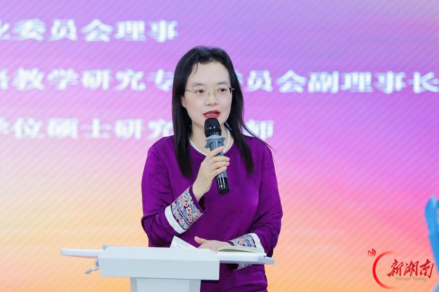 学科融通思维 语言点亮童年——基于深度学习的学科融合研讨活动在育才学校举行