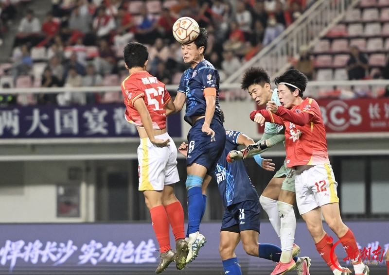 “湘超”第十轮：长沙1比0胜株洲 提前锁定八强